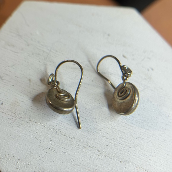 Vintage Sterling Silver Odd "Sing" & Bird Jelly Cabochon Dangle Earrings - Picture 4 of 4